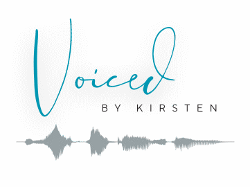 Logo Voiced By Kirsten door Kirsten van Stenis Nederlands en Engels voice-over en stemactrice met thuisstudio